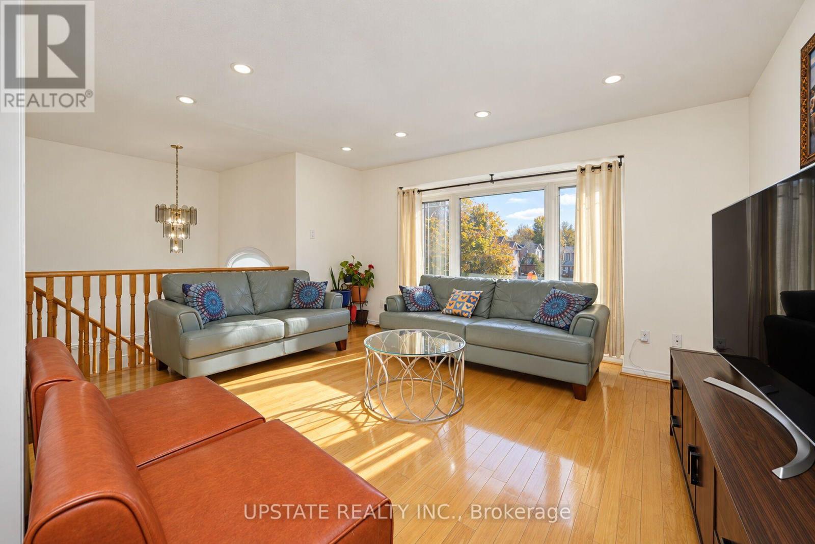 28 BRAEMORE ROAD, Brampton (Brampton West) — photo 6