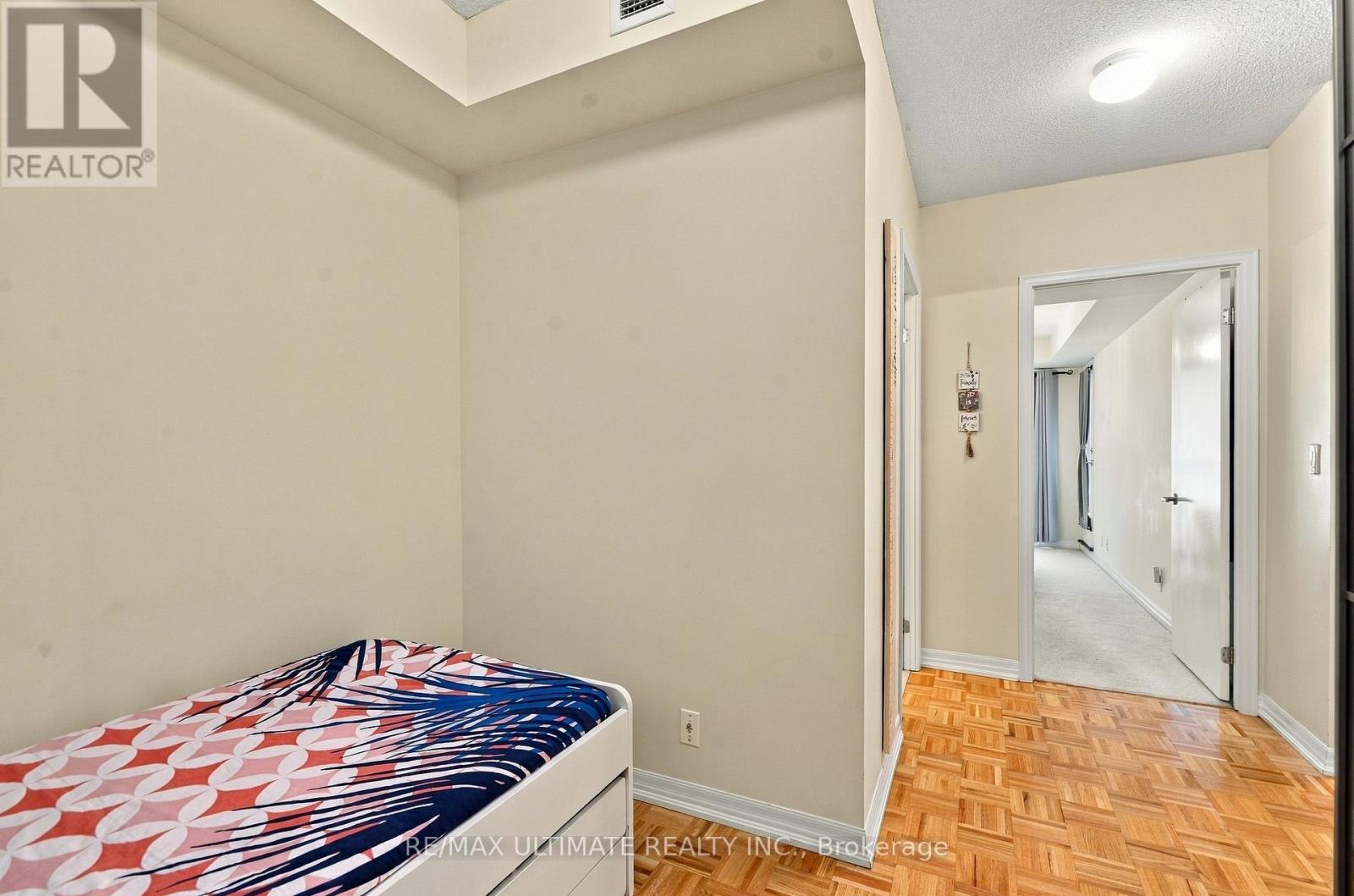 501- 38 Fontenay Court, Toronto, ON photo 16
