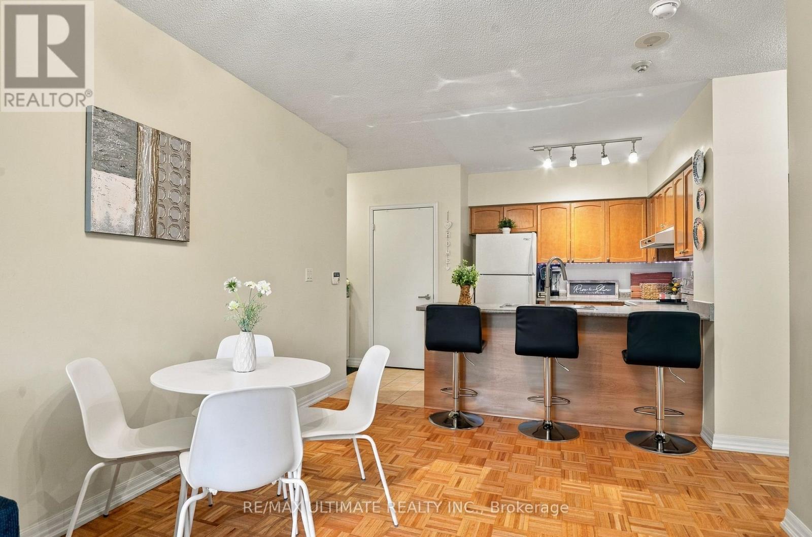 501 - 38 FONTENAY COURT, Toronto (Edenbridge-Humber Valley) — photo 4