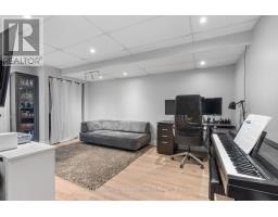200 Saint Marks Road, Toronto, ON M6S2H9 Photo 25