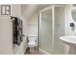 200 Saint Marks Road, Toronto, ON M6S2H9 Photo 29
