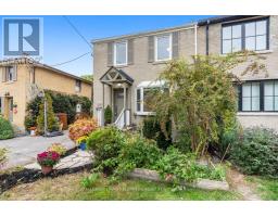 200 Saint Marks Road, Toronto, ON M6S2H9 Photo 33