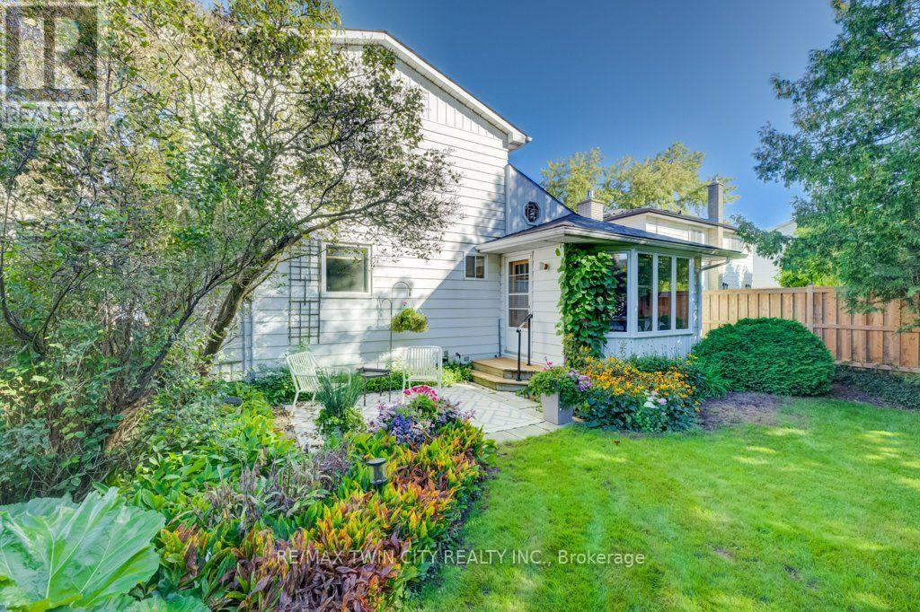 165 Mcgarry Drive, Kitchener, ON photo 45