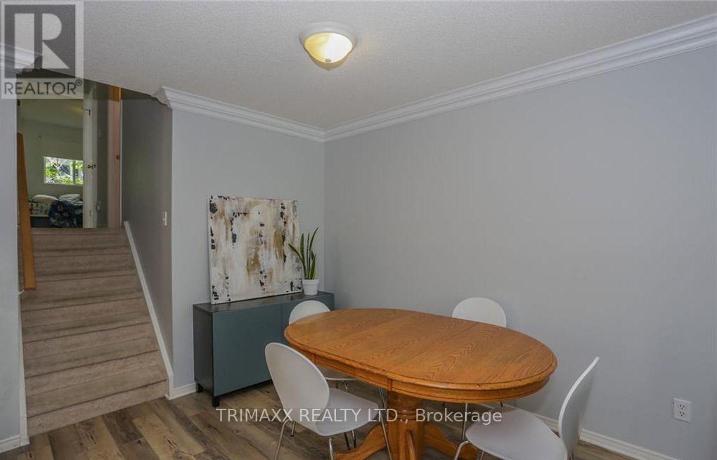 54 TANOAK DRIVE, London North (North E) — photo 12