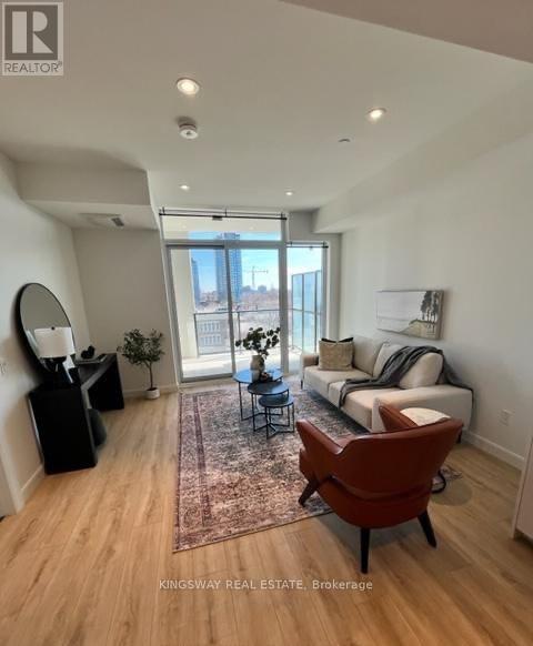 706 - 741 KING STREET W, Kitchener — photo 2