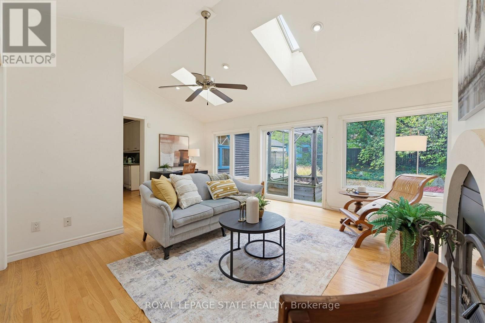 16 ALEXANDER STREET, Hamilton (Kirkendall) — photo 11