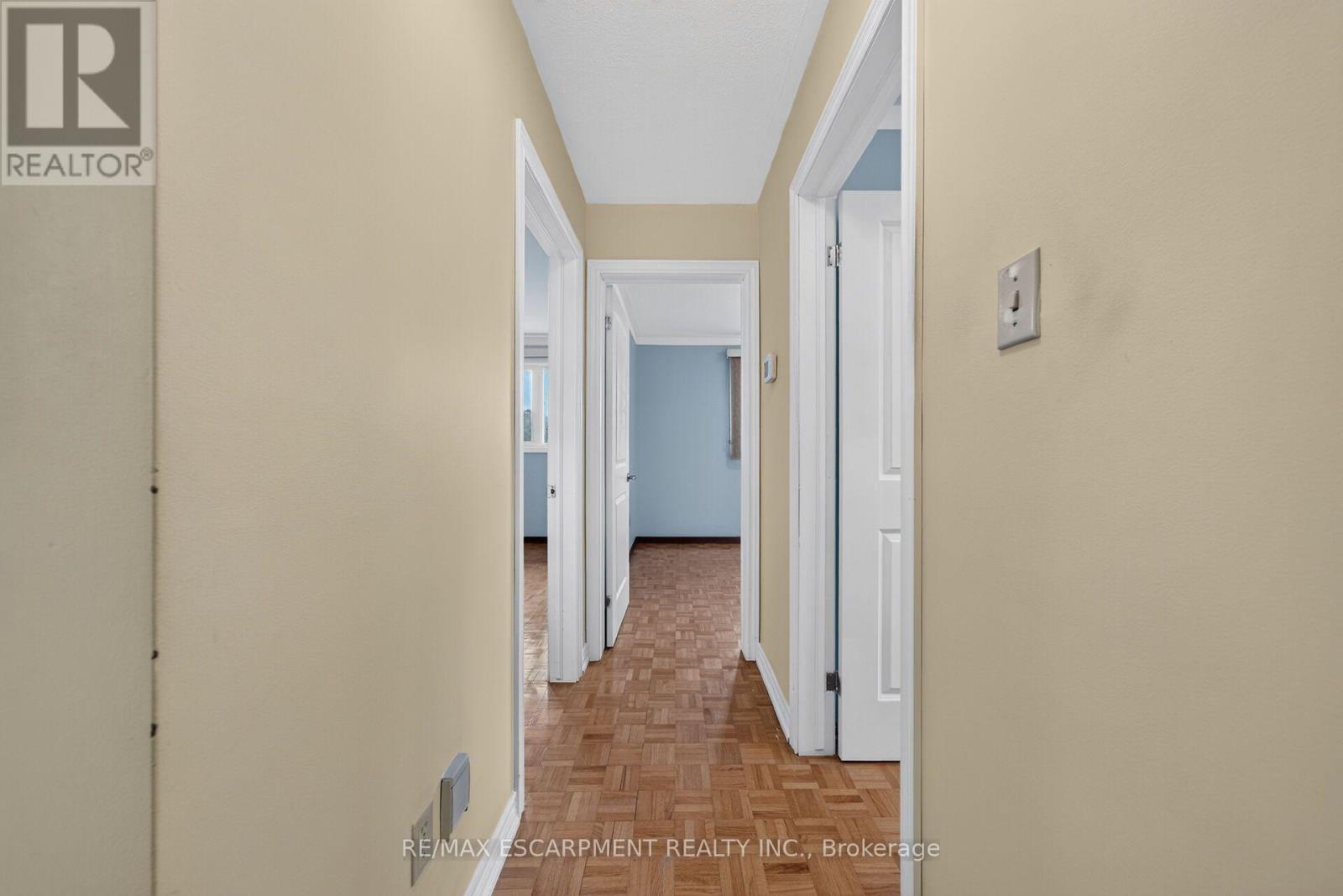 72 Teresa Street North, Hamilton, ON photo 24