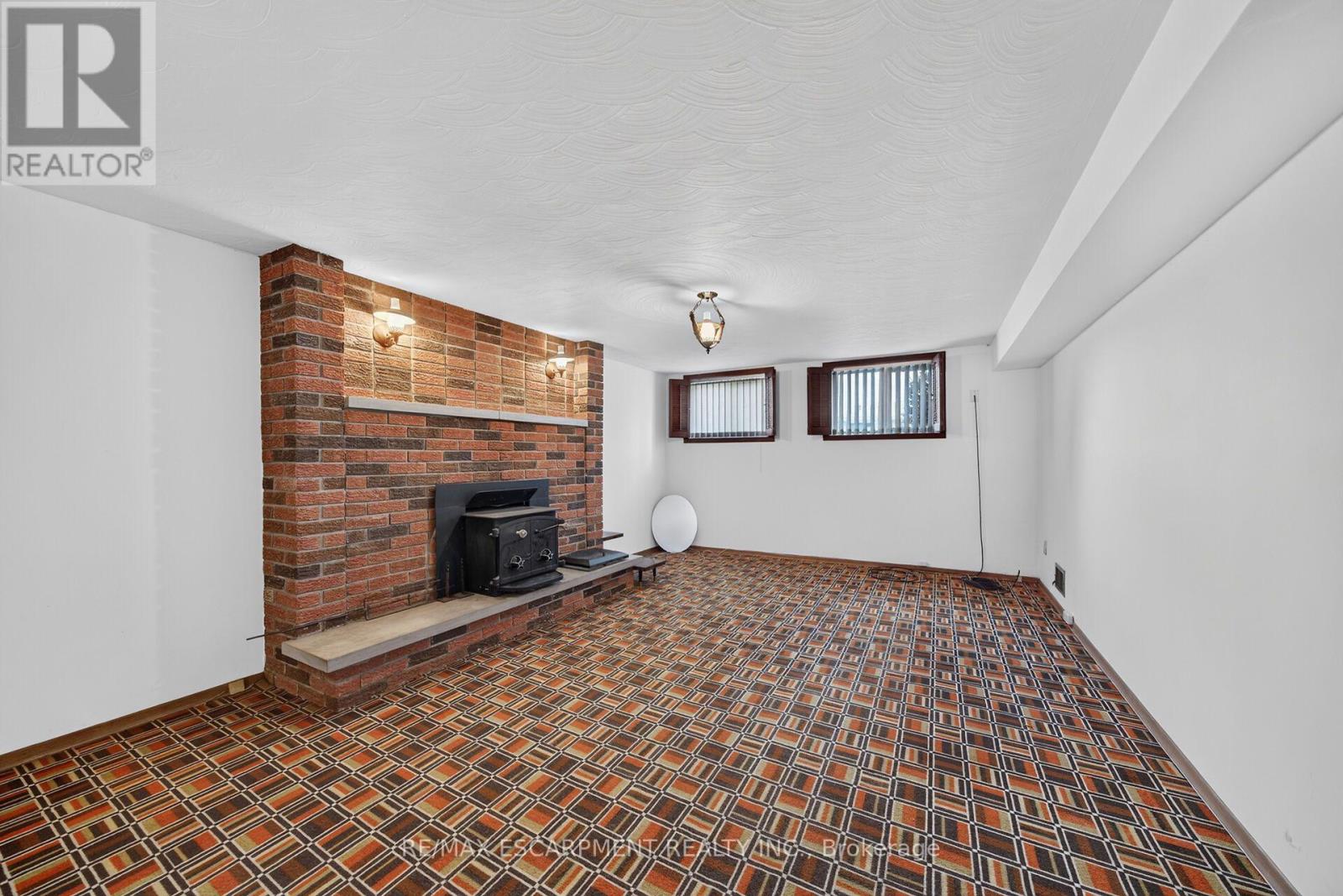 72 Teresa Street North, Hamilton, ON photo 32