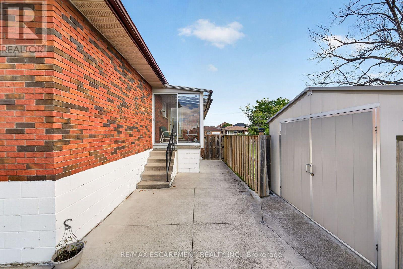 72 Teresa Street North, Hamilton, ON photo 38