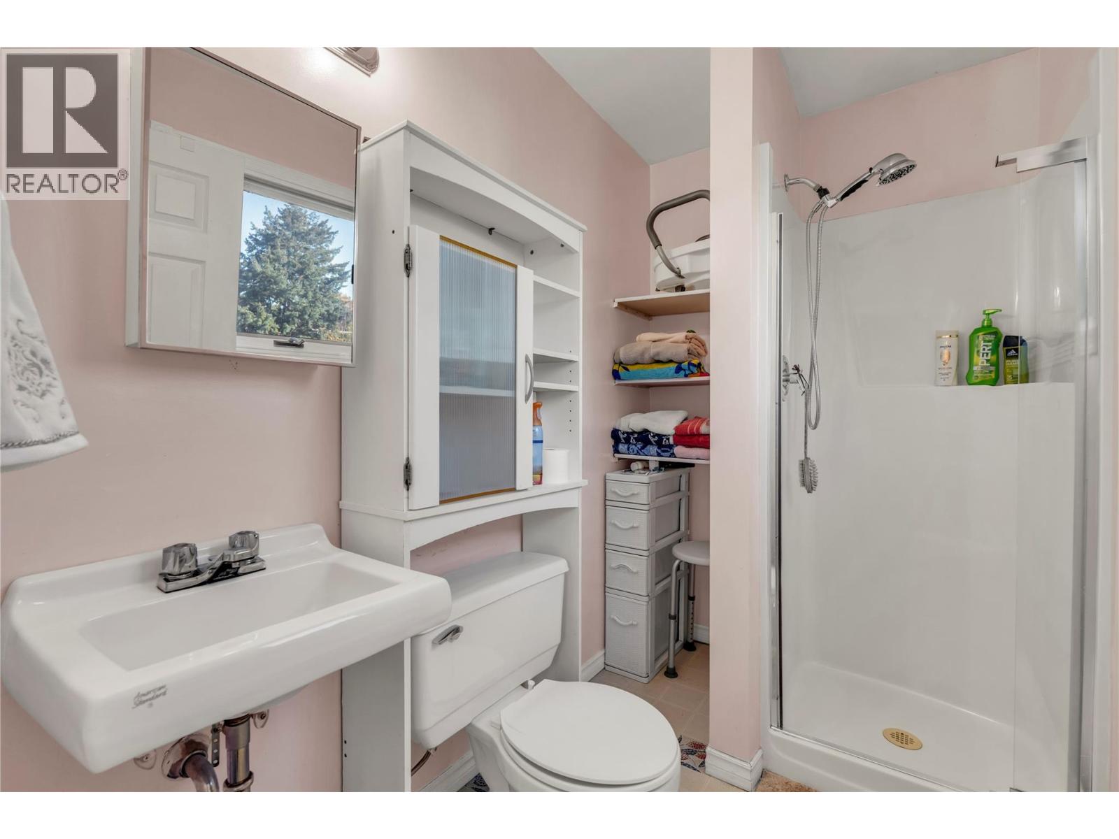 194 Acacia Crescent, Penticton - Image 1