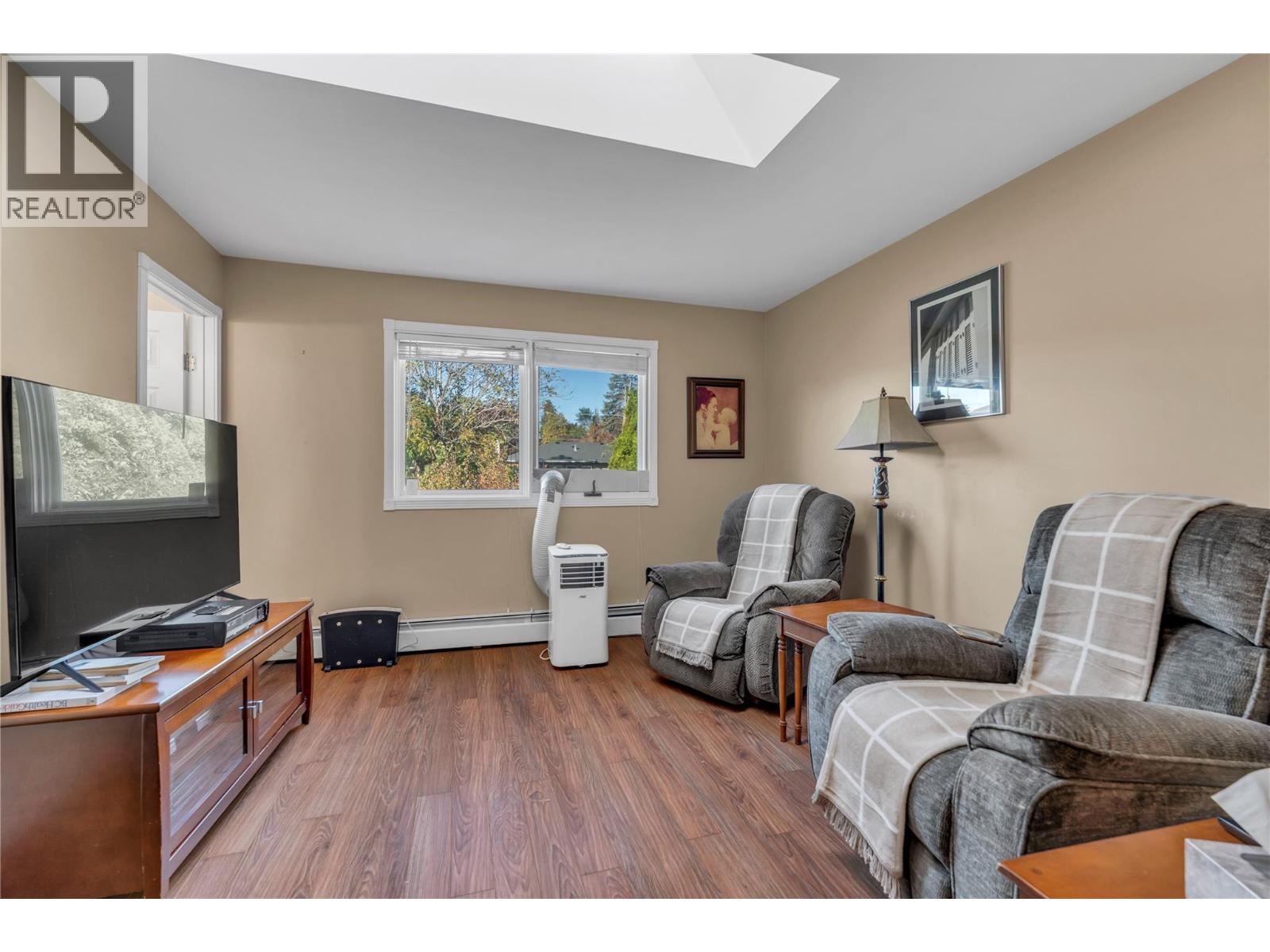 194 Acacia Crescent, Penticton - Image 1