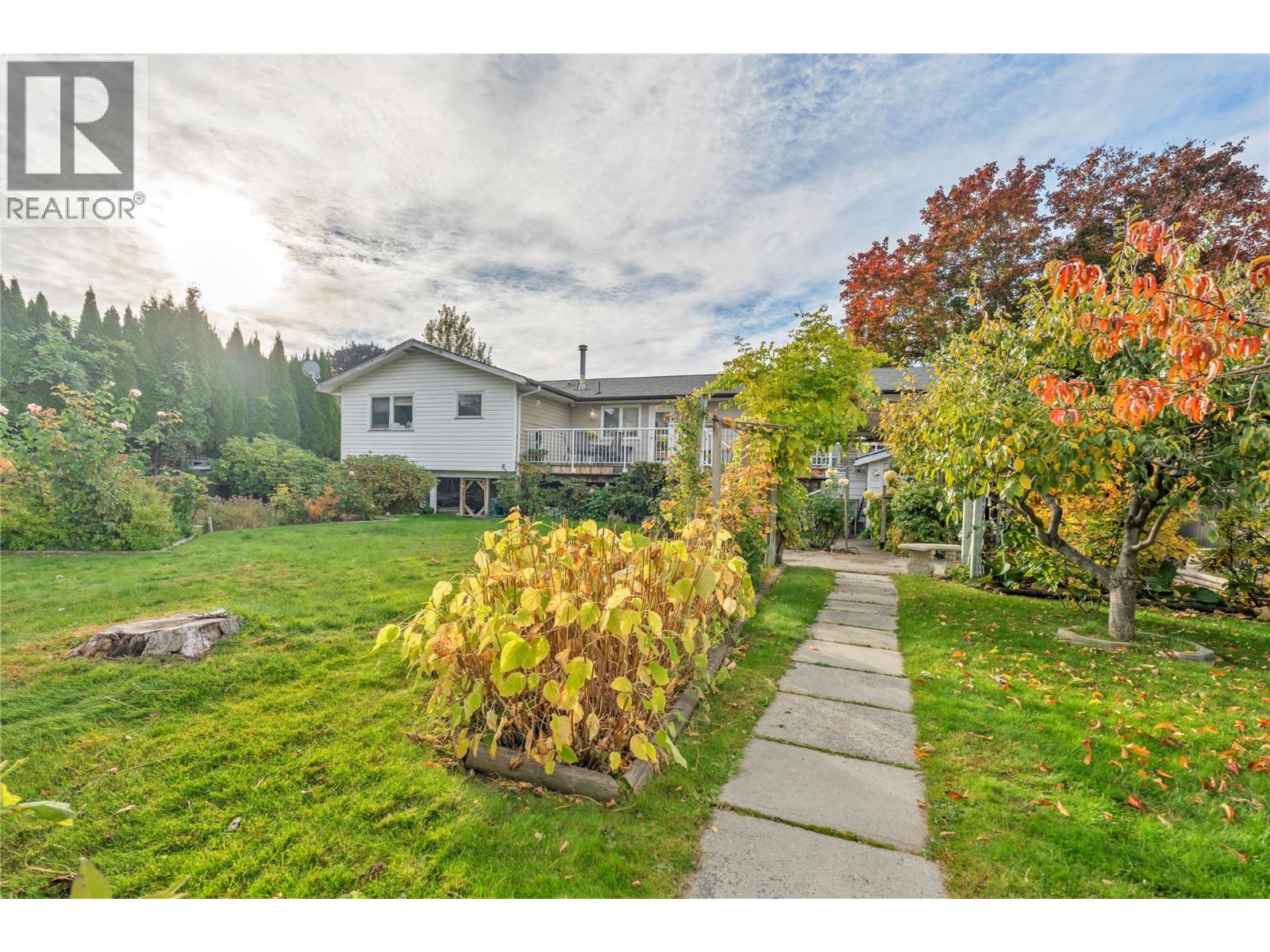 194 Acacia Crescent, Penticton - Image 1