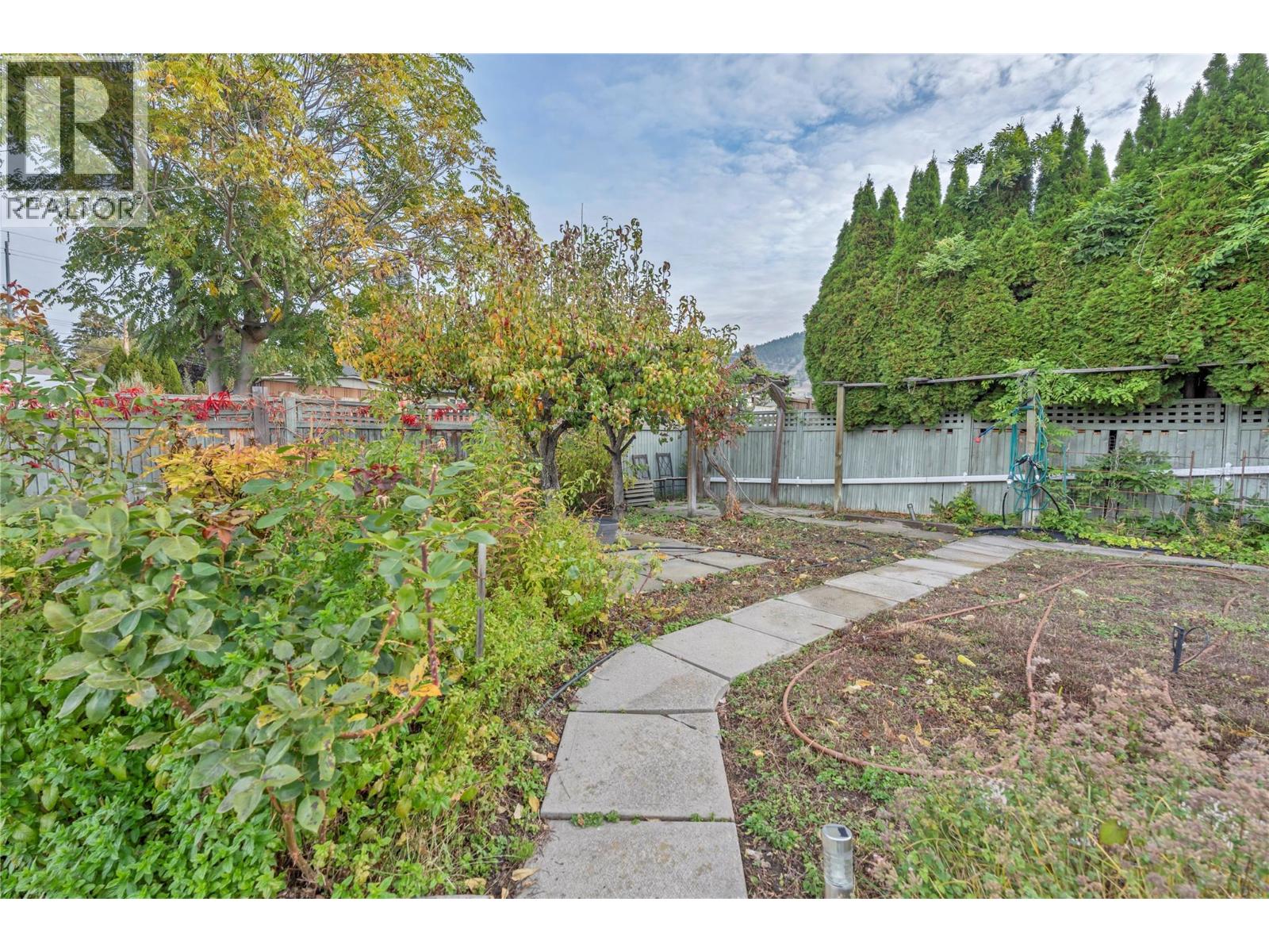 194 Acacia Crescent, Penticton - Image 1