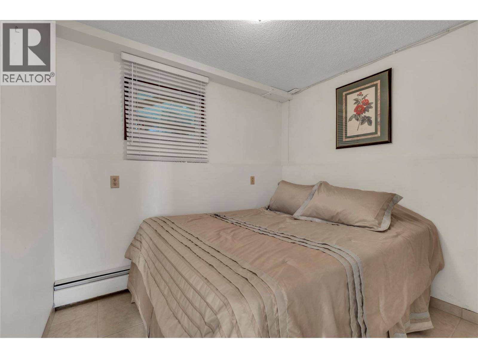 194 Acacia Crescent, Penticton - Image 1