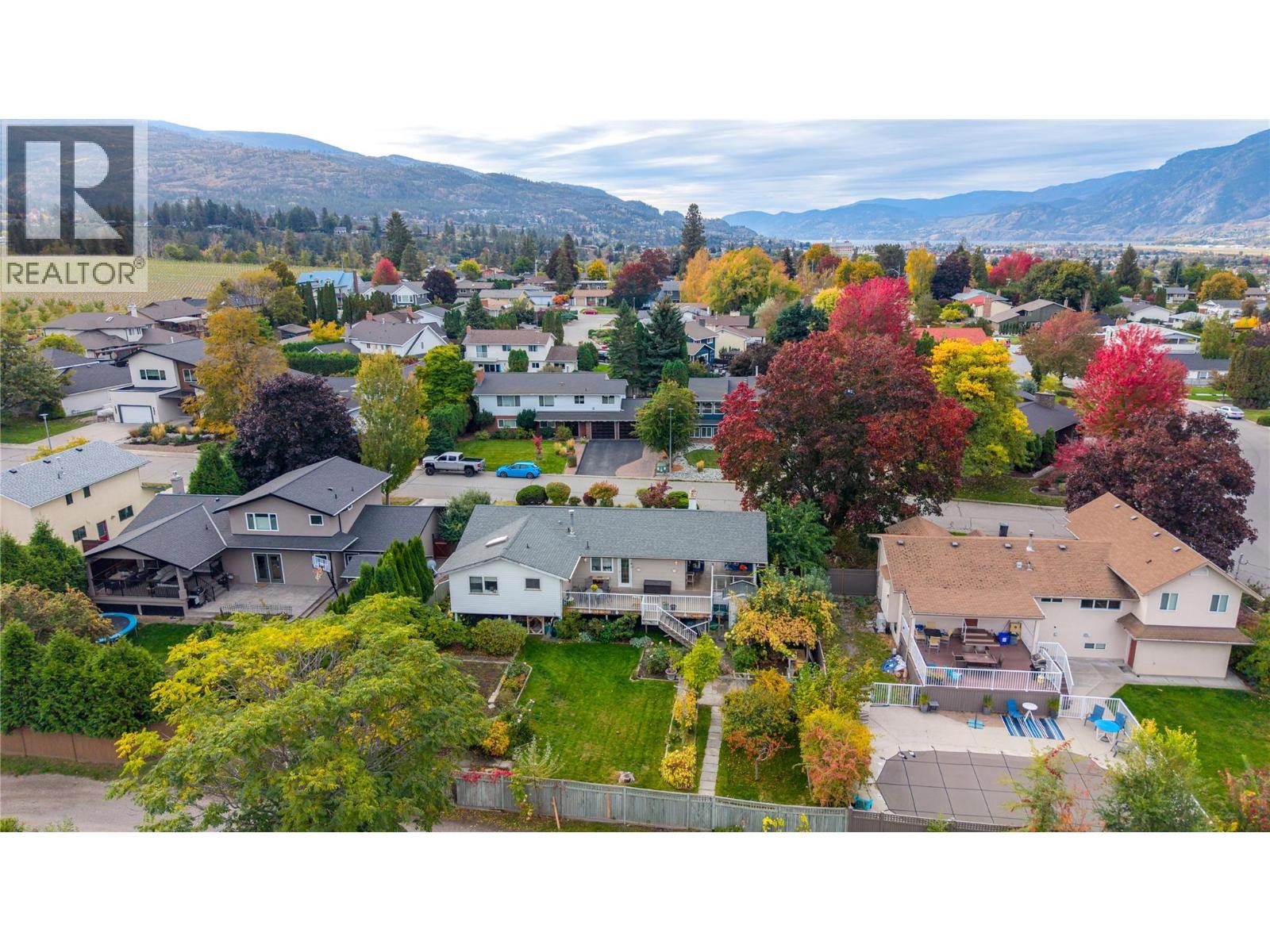 194 Acacia Crescent, Penticton - Image 1