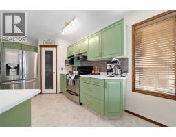 Primary Bedroom - 38 Sunrise Road Sw, Medicine Hat, AB T1B4P2 Photo 6