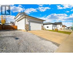 38 Sunrise Road Sw, Medicine Hat, AB T1B4P2 Photo 30