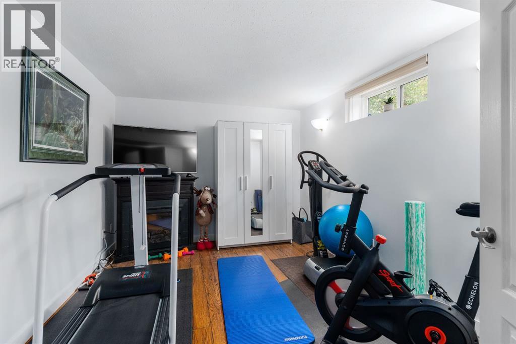328 19 Street NE, Calgary — photo 23