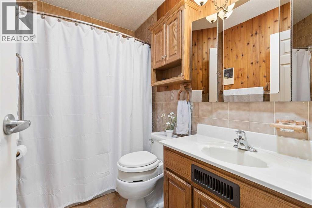 275 Northmount Drive NW, Calgary — photo 16