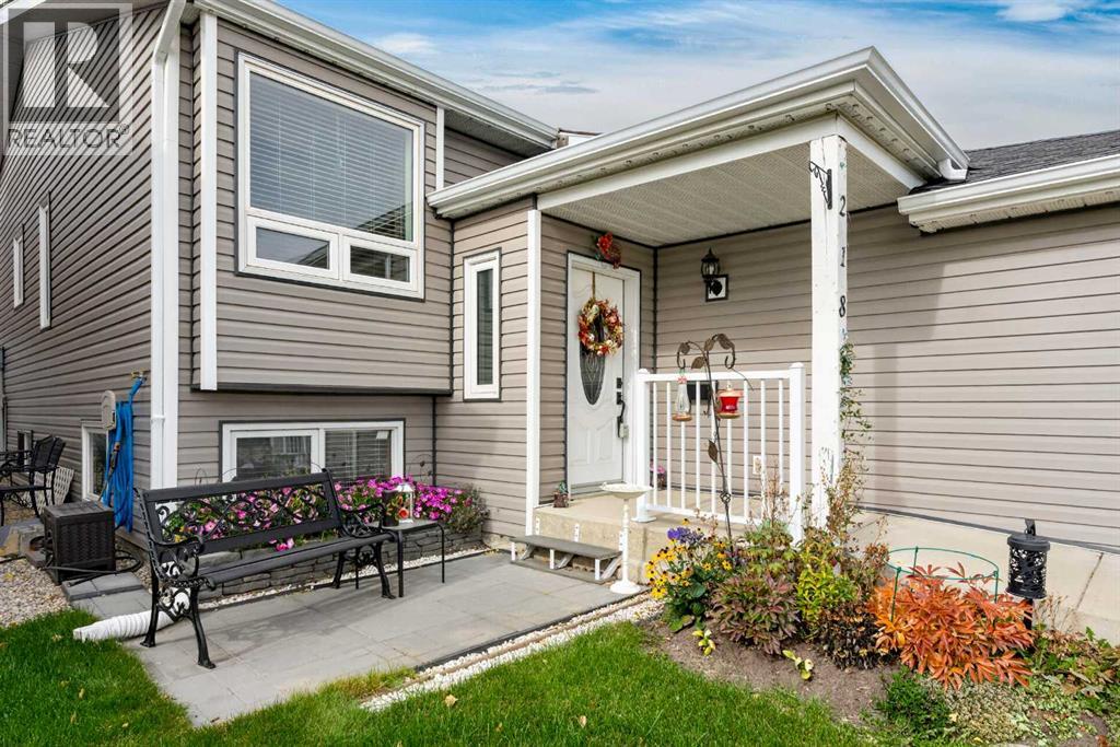 218 Coventry Close NE, Calgary — photo 3