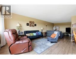 424 Spadina Crescent E, Saskatoon, SK S7K6X7 Photo 9