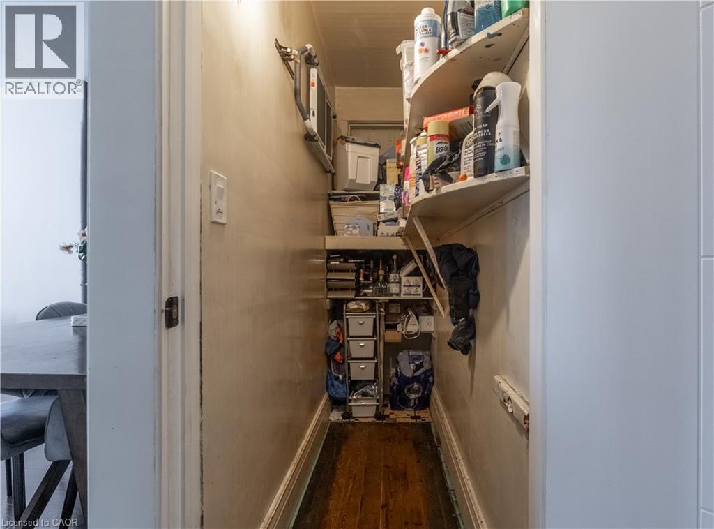 103 TUXEDO Avenue N - 30