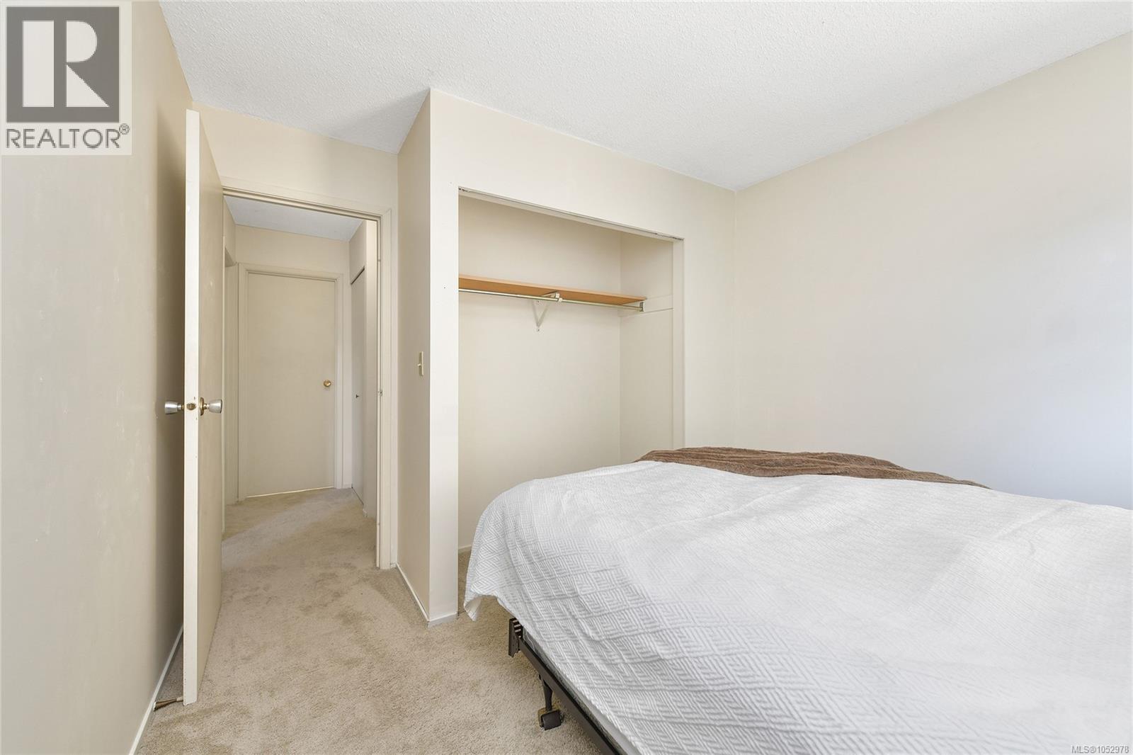 4039 Daffodil Place, Saanich