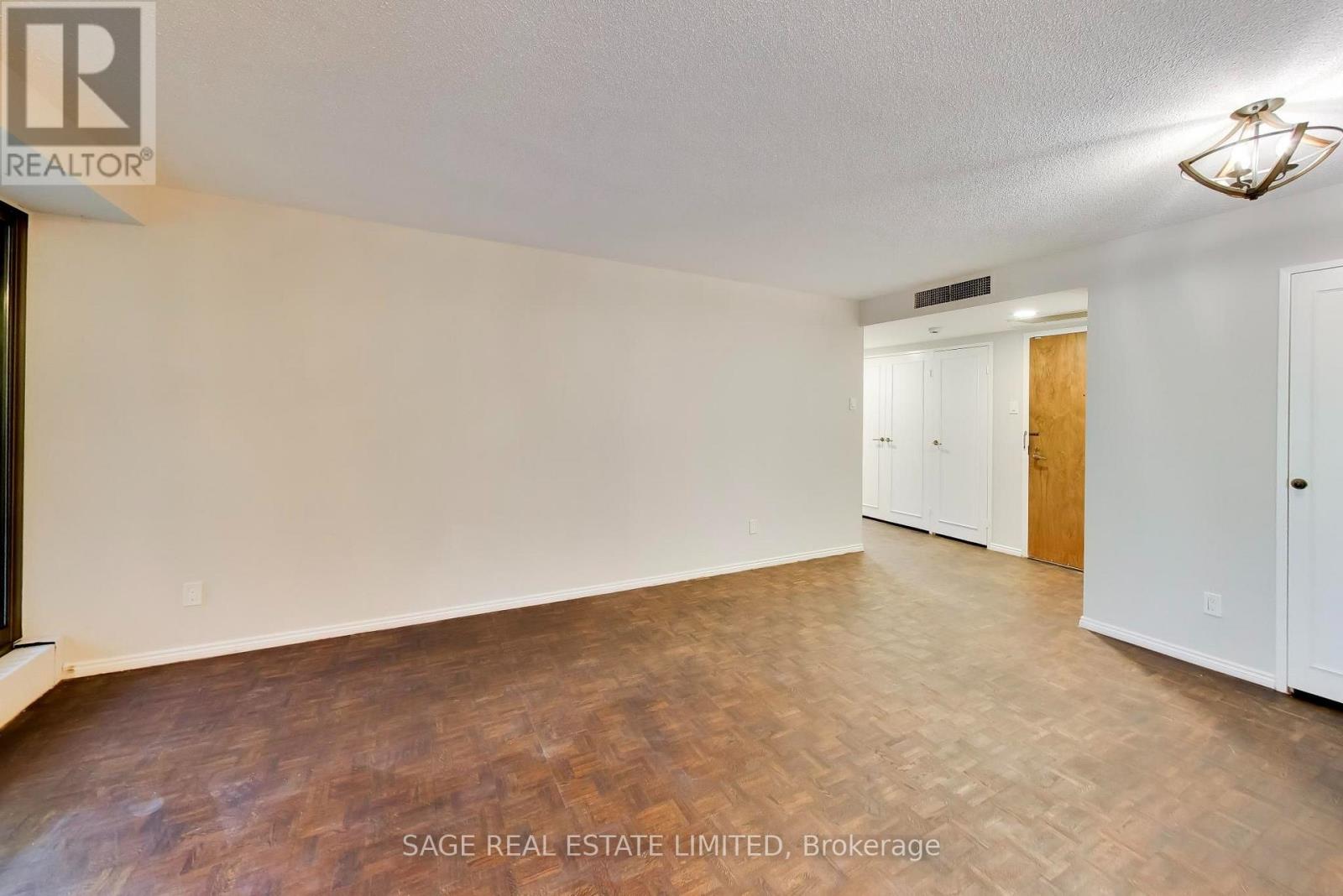 404 - 63 ST CLAIR AVENUE, Toronto (Yonge-St. Clair) — photo 5