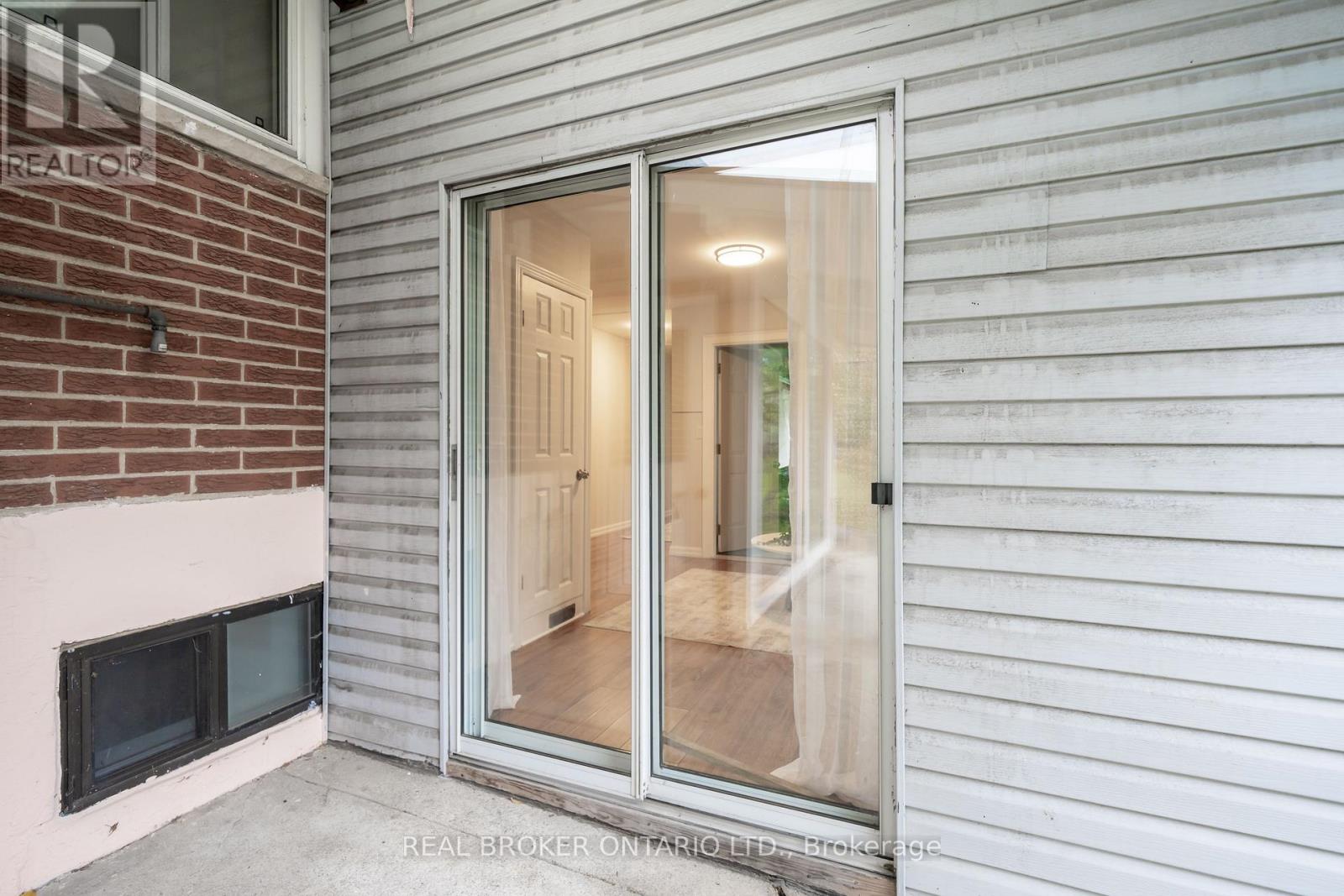 53 Kingslake Road, Toronto, ON photo 24