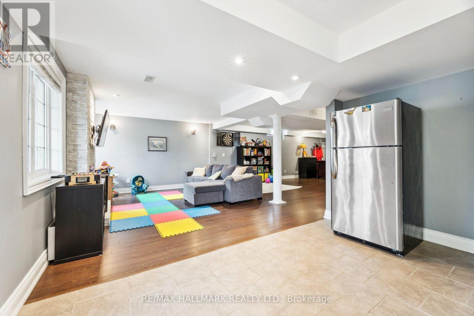 447 Longworth Avenue, Clarington, ON photo 30