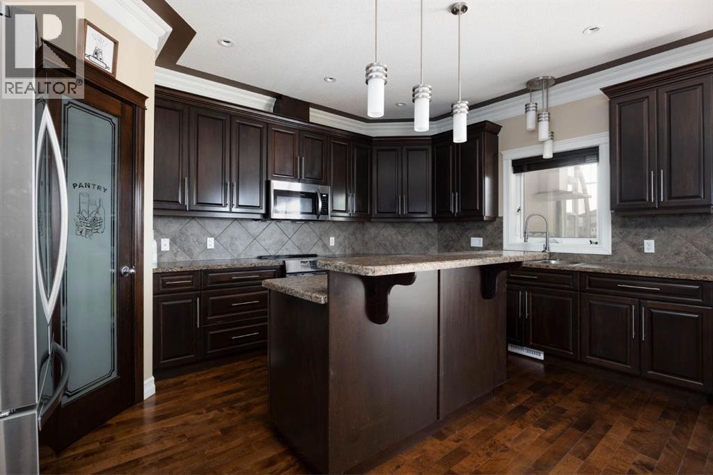 128 Mountain Avens Crescent, photo 12 of 39