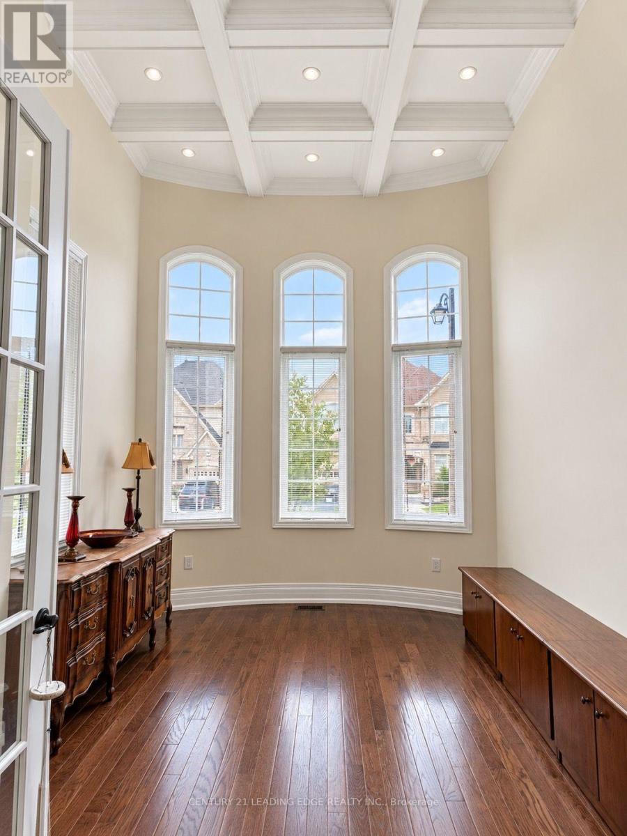 48 MORAINE HILL DRIVE, Vaughan (Maple) — photo 6