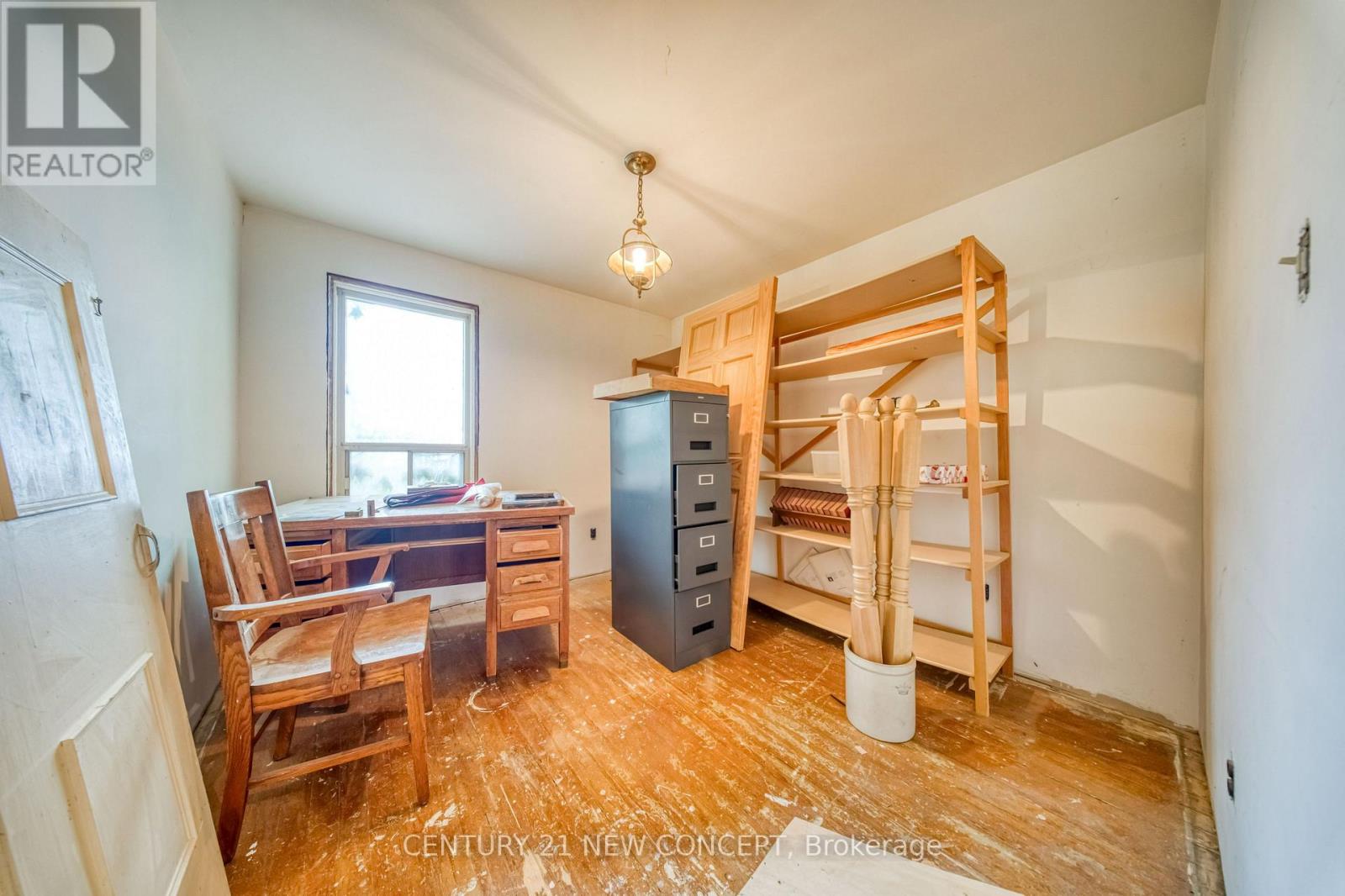 68 Victoria Street, Barrie photo 26
