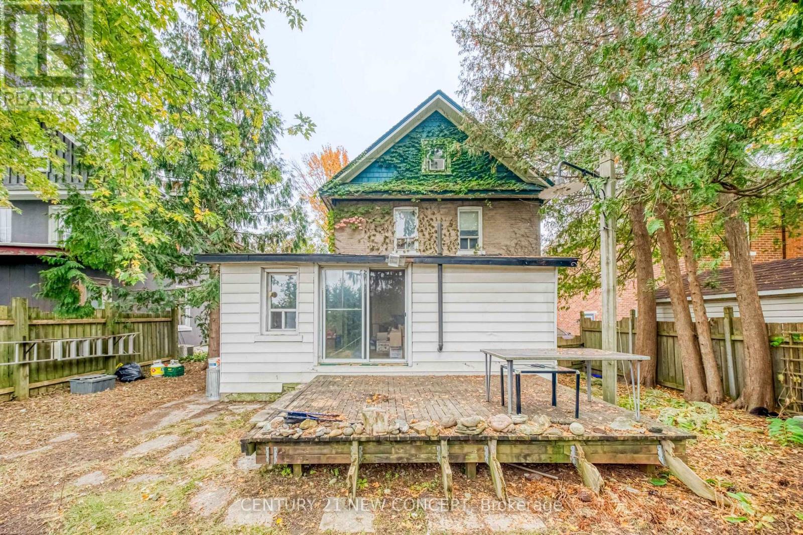 68 Victoria Street, Barrie, ON photo 45