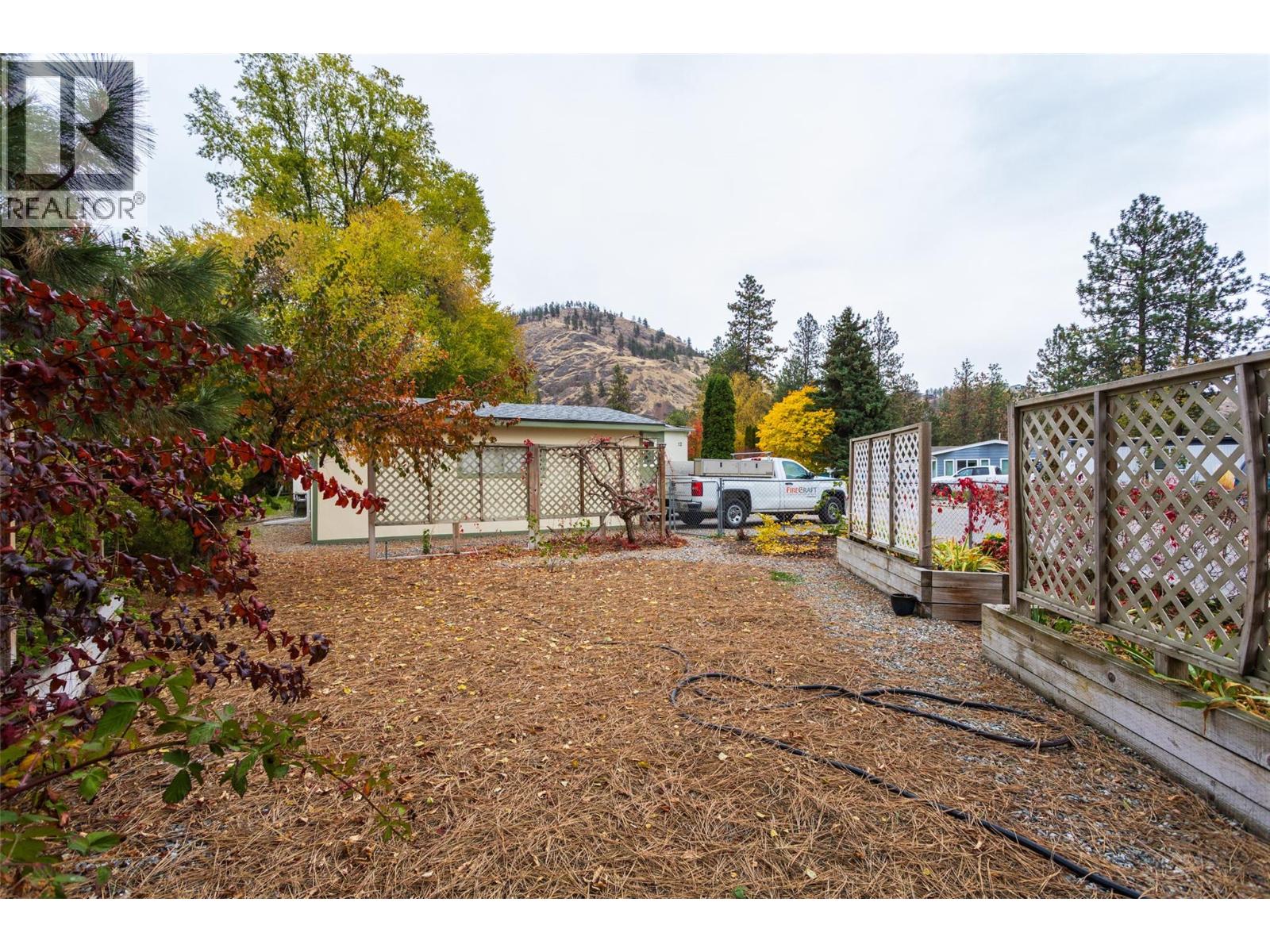 12 1999 Hwy 97 Highway South, West Kelowna
