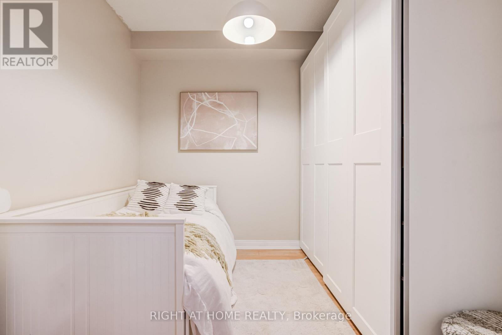 1405- 70 Absolute Avenue, Mississauga, ON photo 15