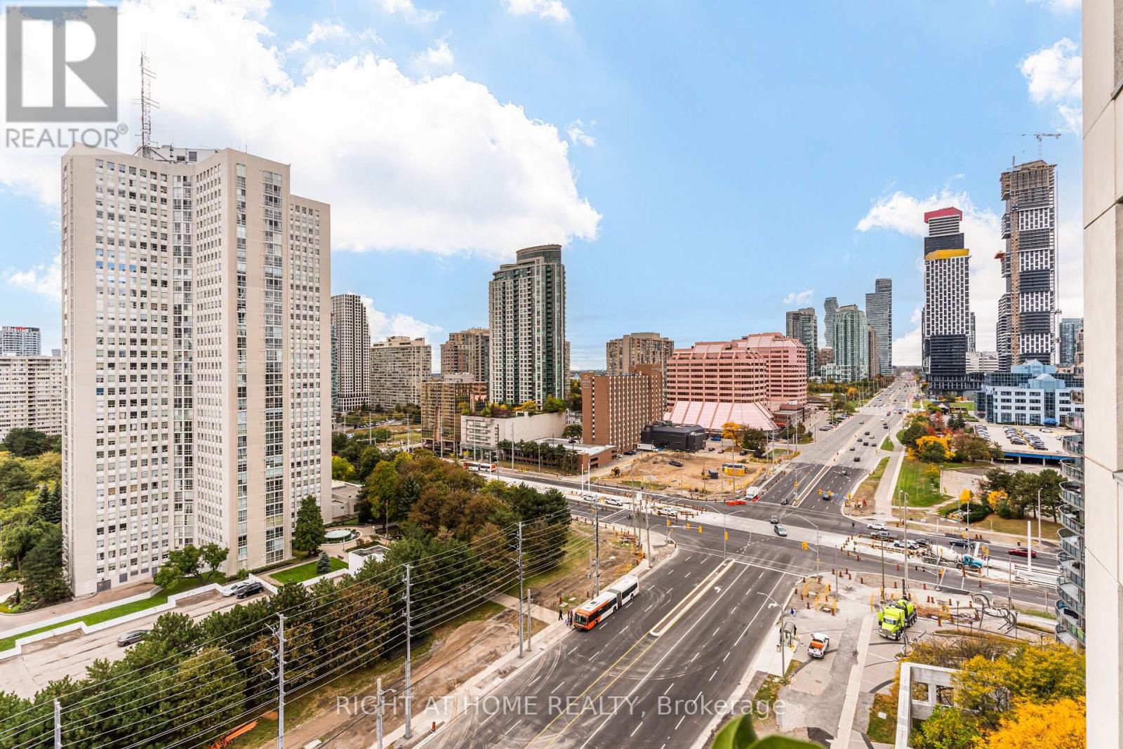 1405- 70 Absolute Avenue, Mississauga, ON photo 25