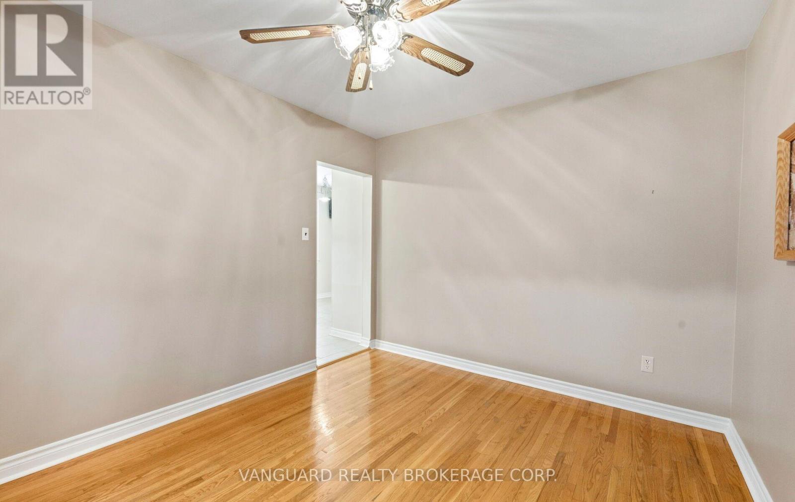182 Rustic Road, Toronto, ON photo 23