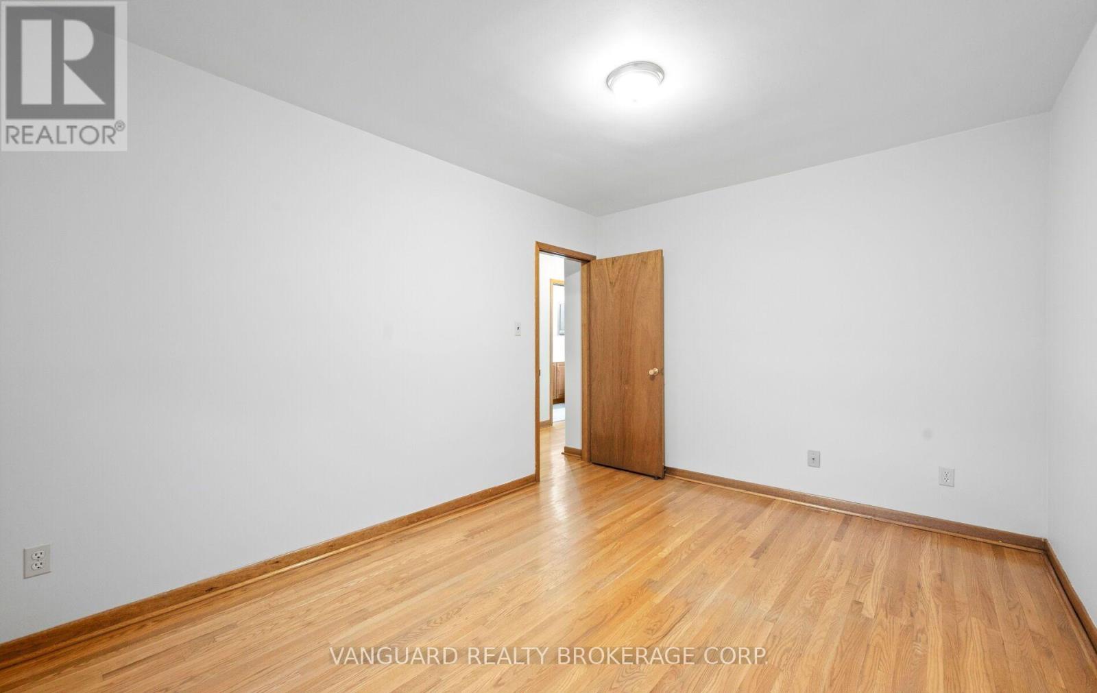 182 Rustic Road, Toronto, ON photo 33