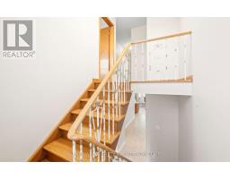 182 Rustic Road, Toronto, ON M6L1W1 Photo 27
