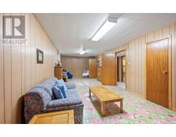 182 Rustic Road, Toronto, ON M6L1W1 Photo 40