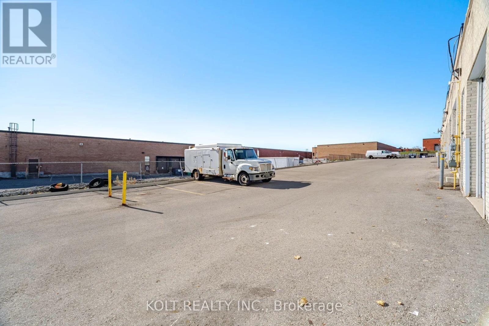 UNIT 31 - 145 TRADERS BOULEVARD E, Mississauga (Gateway) — photo 9