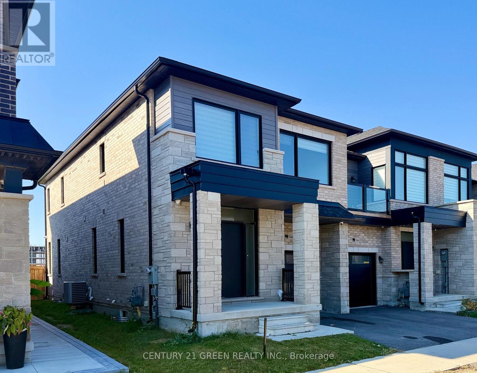 1546 ROSE WAY, Milton (CB Cobban)