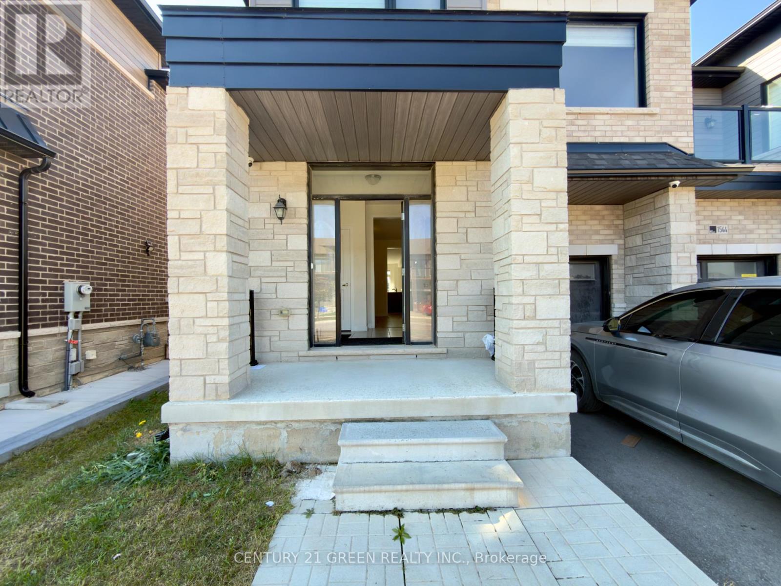 1546 ROSE WAY, Milton (CB Cobban) — photo 3