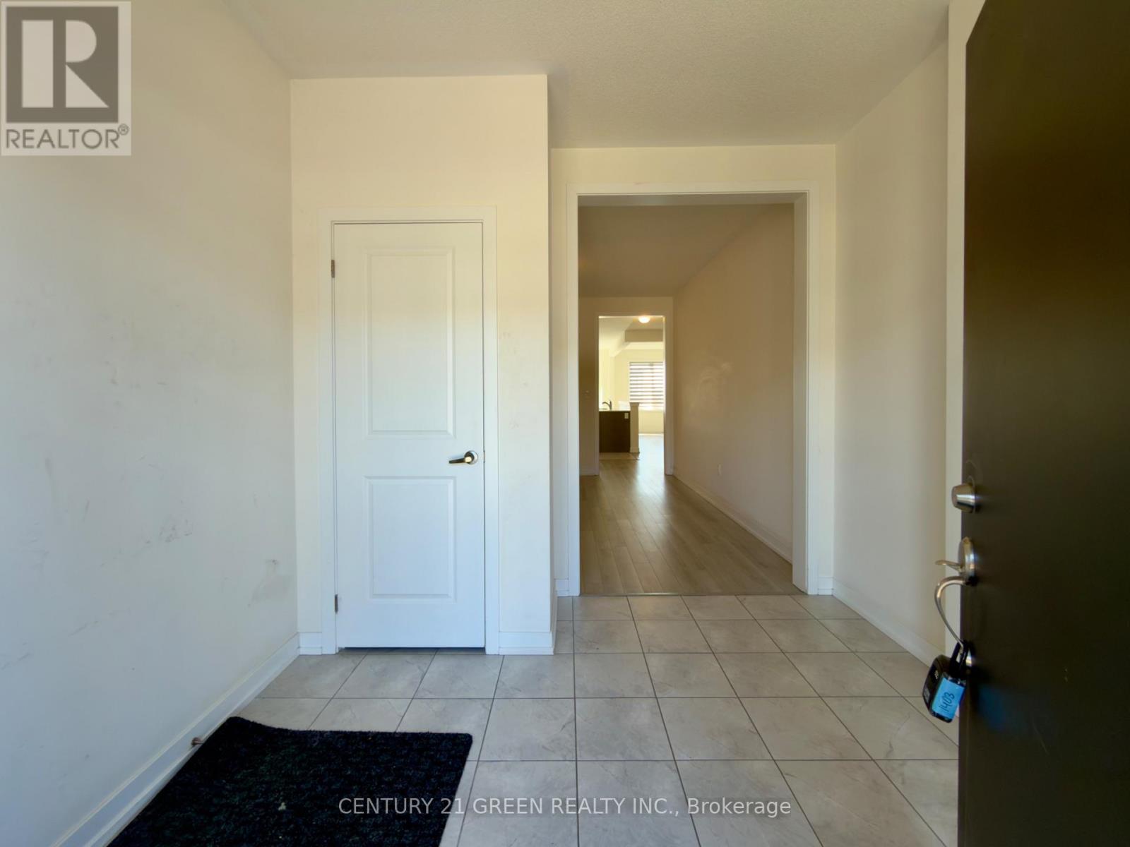 1546 ROSE WAY, Milton (CB Cobban) — photo 4