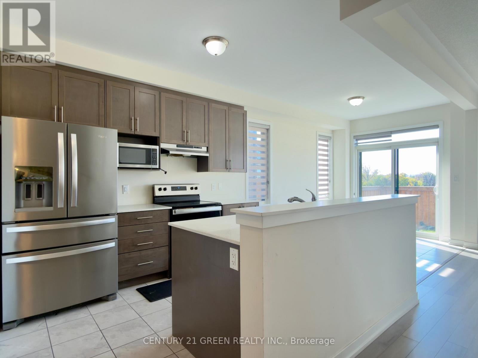 1546 ROSE WAY, Milton (CB Cobban) — photo 7