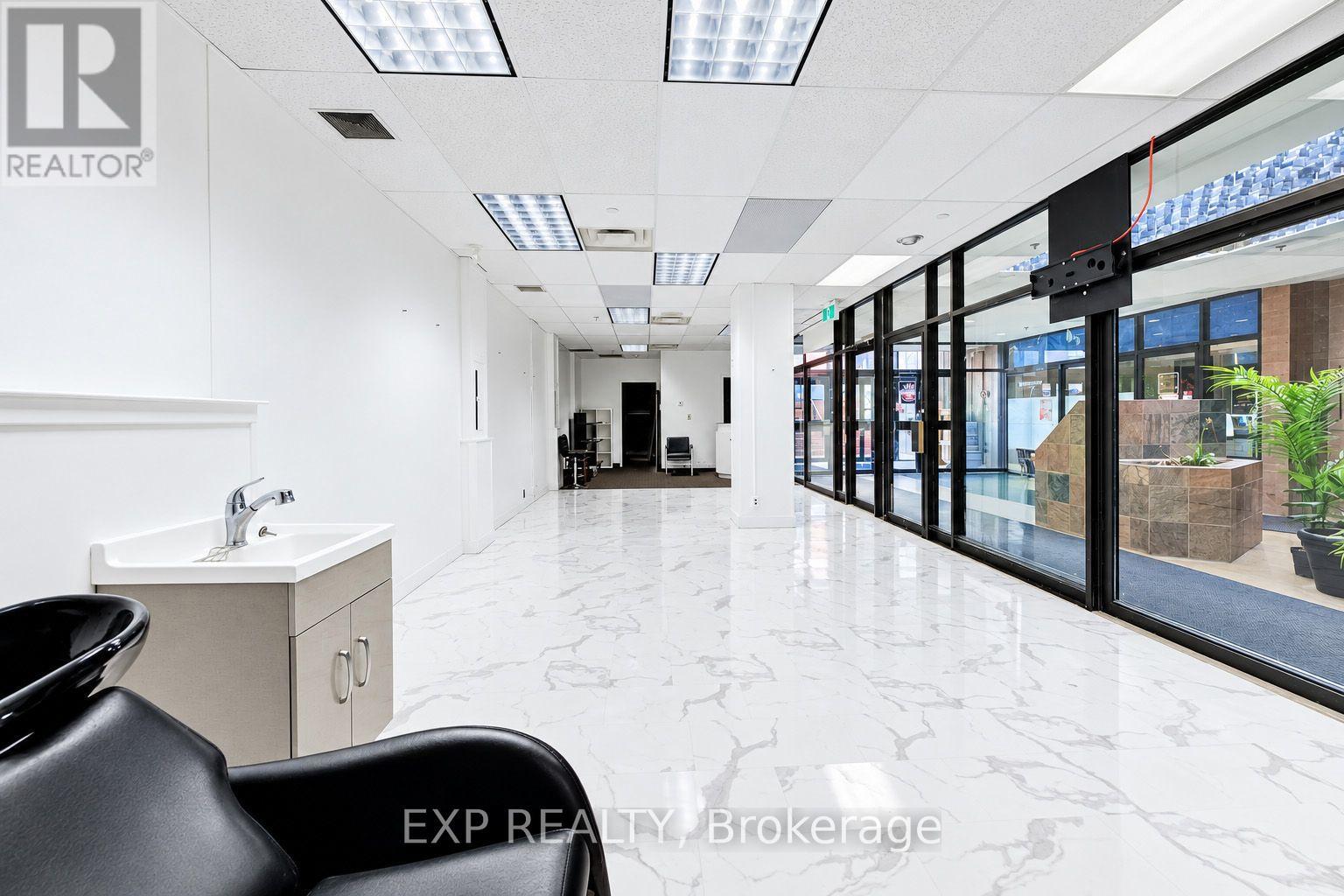 103 - 30 DUKE STREET W, Kitchener — photo 11