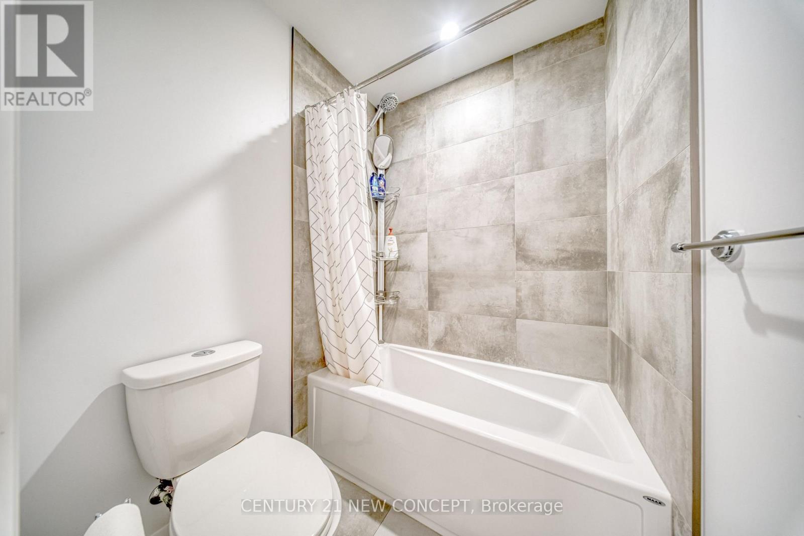 1757 Applerock Avenue, London North, ON photo 35
