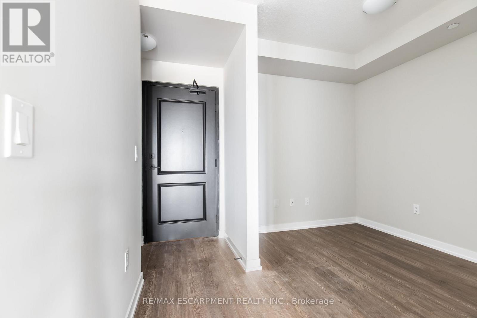 1211 - 870 QUEENSTON ROAD, Hamilton (Stoney Creek) — photo 2