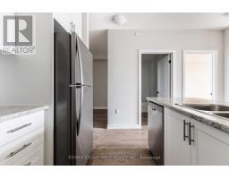 1211 - 870 Queenston Road, Hamilton, ON L8G0B9 Photo 14